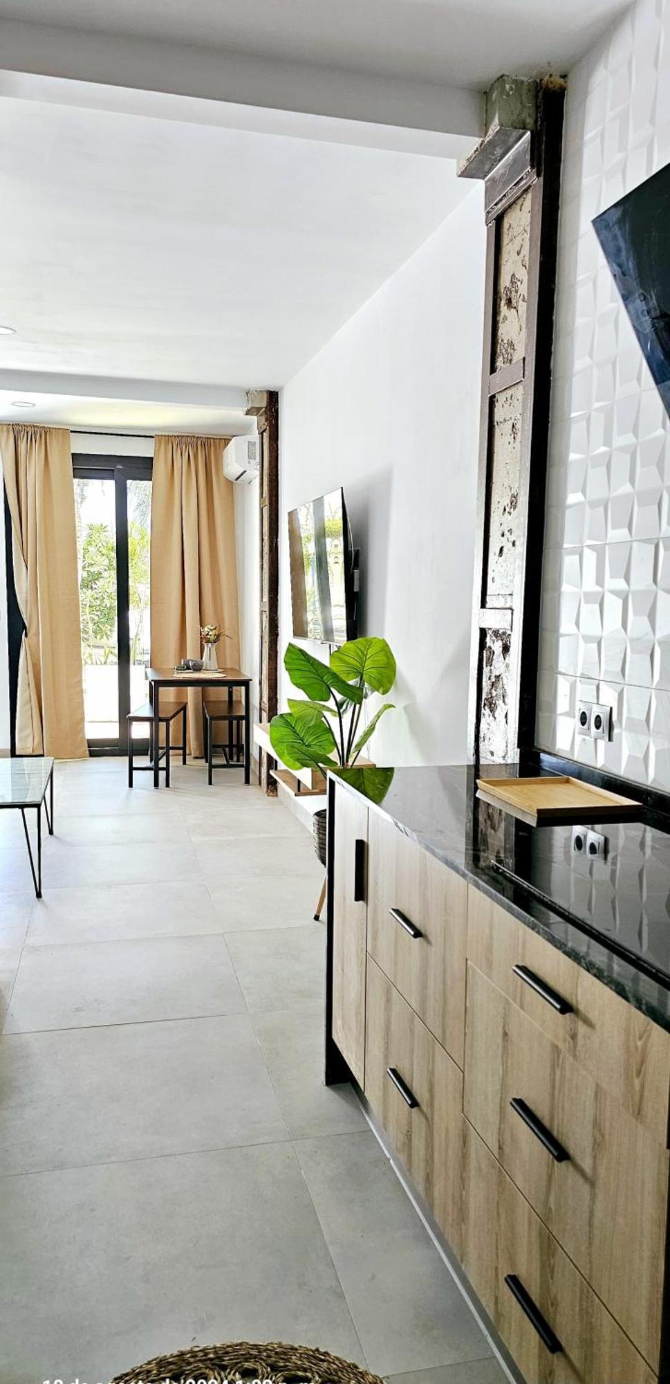 Vera Holydays Torremolinos Exterior photo